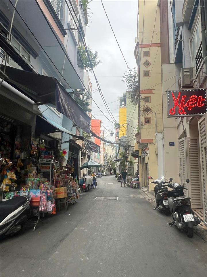 Phú nhuận, vị trí kd giáp phan xích long, 3 tầng, 63m2, mặt tiền hẻm xe hơi thông, 11.x tỷ