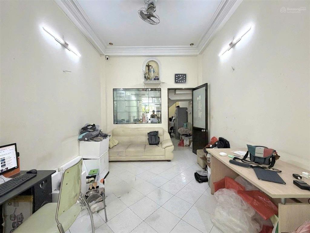 Phú nhuận, vị trí kd giáp phan xích long, 3 tầng, 63m2, mặt tiền hẻm xe hơi thông, 11.x tỷ