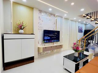 Nhà mới đón tết,ngay phố thời trang trần huy liệu, 3 tầng, full nội thất,40m2, 5pn,7.6 tỷ