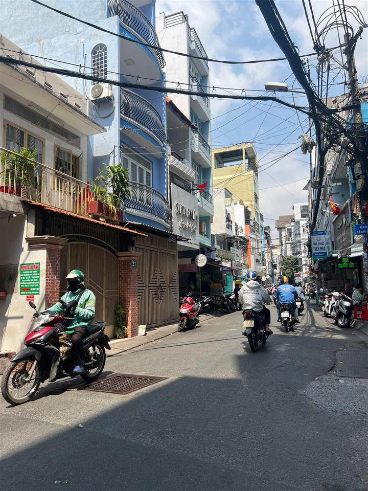 Mặt tiền kd 4 tầng  3pn  80m2 sd  phan xích long, phùng văn cung phú nhuận  5.x tỷ