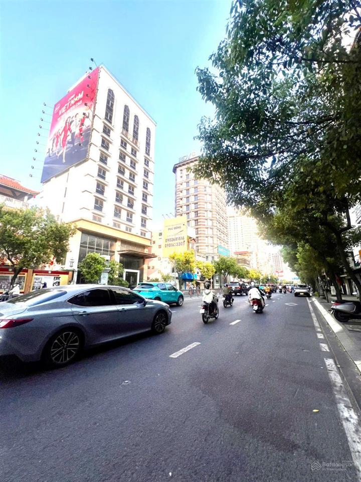 Chdv 9 phòng  5 tầng 45m2 dòng tiền 45tr/tháng  nam kỳ khởi nghĩalý chính thắng q3  8.x tỉ