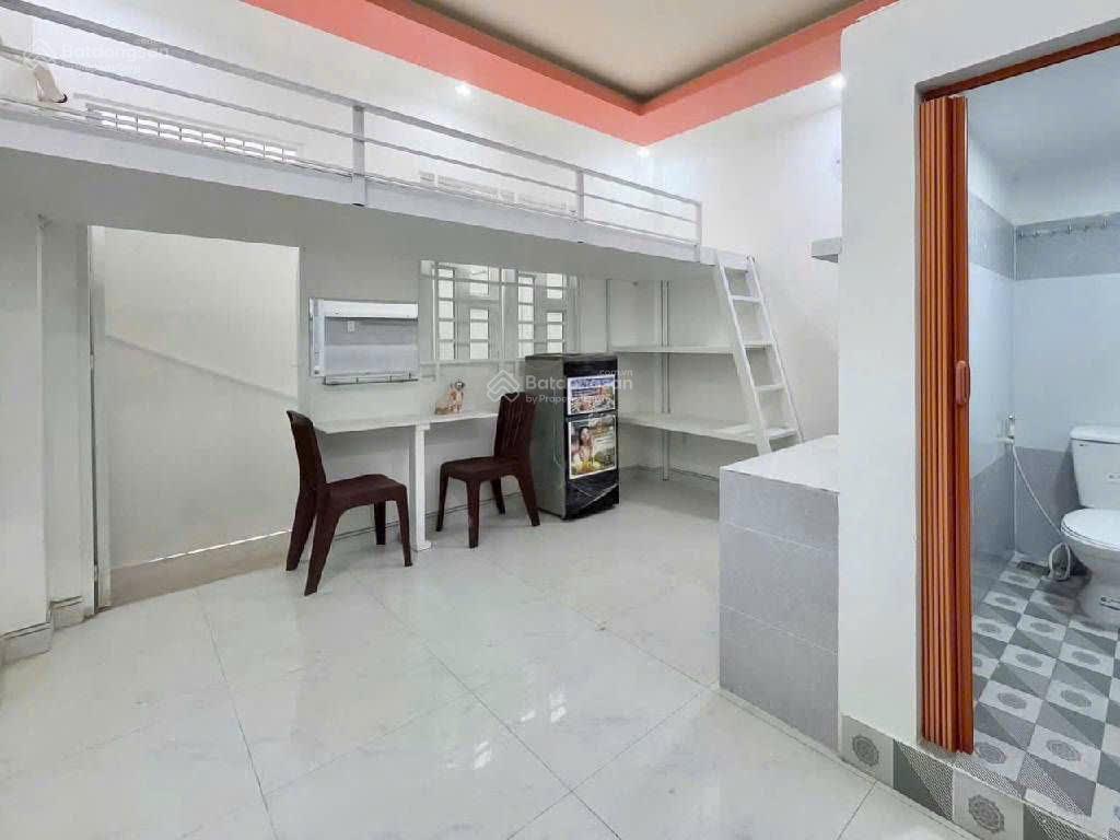 Chdv 9 phòng  5 tầng 45m2 dòng tiền 45tr/tháng  nam kỳ khởi nghĩalý chính thắng q3  8.x tỉ