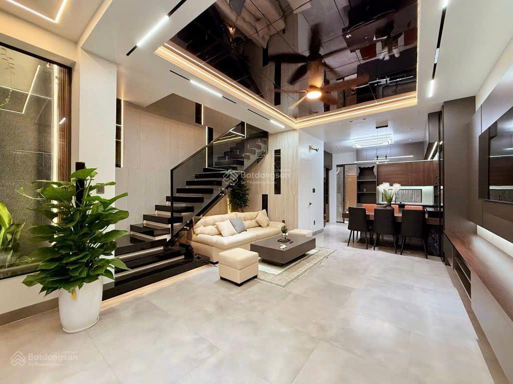 Biệt thự mini gần hẻm xe hơi đường 3/2cao thắng, gần hà đô, ngang hiếm 5.2m, 68m2, 4pn, 14.8 tỷ