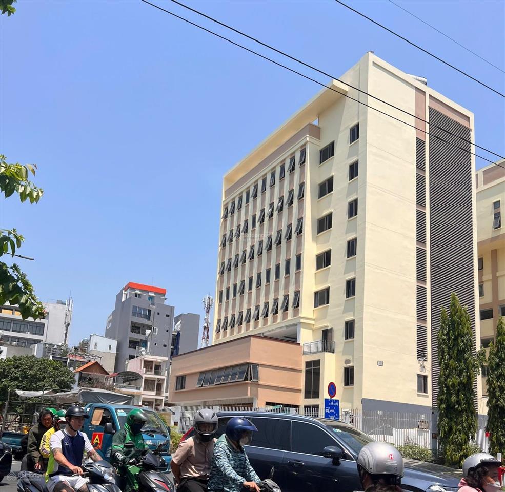 Chdv 17 phòng,6 tầng,92m2, full nội thất,dòng tiền 1 tỷ/năm,gần hoàng văn thụ, phú nhuận, 17.25 tỷ