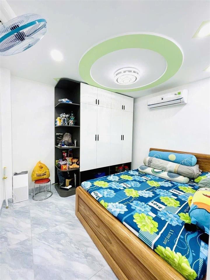 Mặt tiền gần trần mai ninhbàu cáttrường chinh hẻm 4m  4 tầng 4pn 60m2 10.25 tỷ