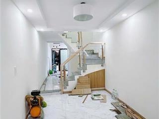 Nguyễn đình chiểuvõ văn tần quận 3, 34m2, 2 tầng đẹp mới, gần hẻm xe hơi, nở hậu, 5.75 tỷ