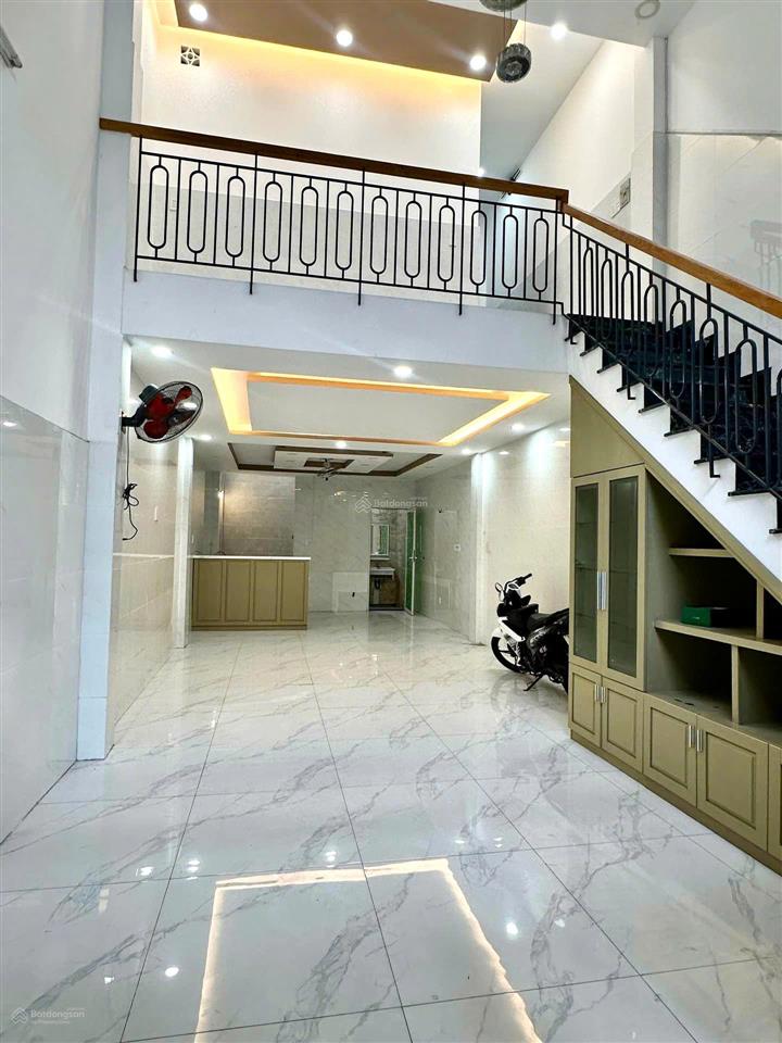 2 tầng, 68m2, hẻm xe hơi lạc long quân, gần ngã tư bảy hiền, mới ở ngay, chỉ 8.78 tỷ