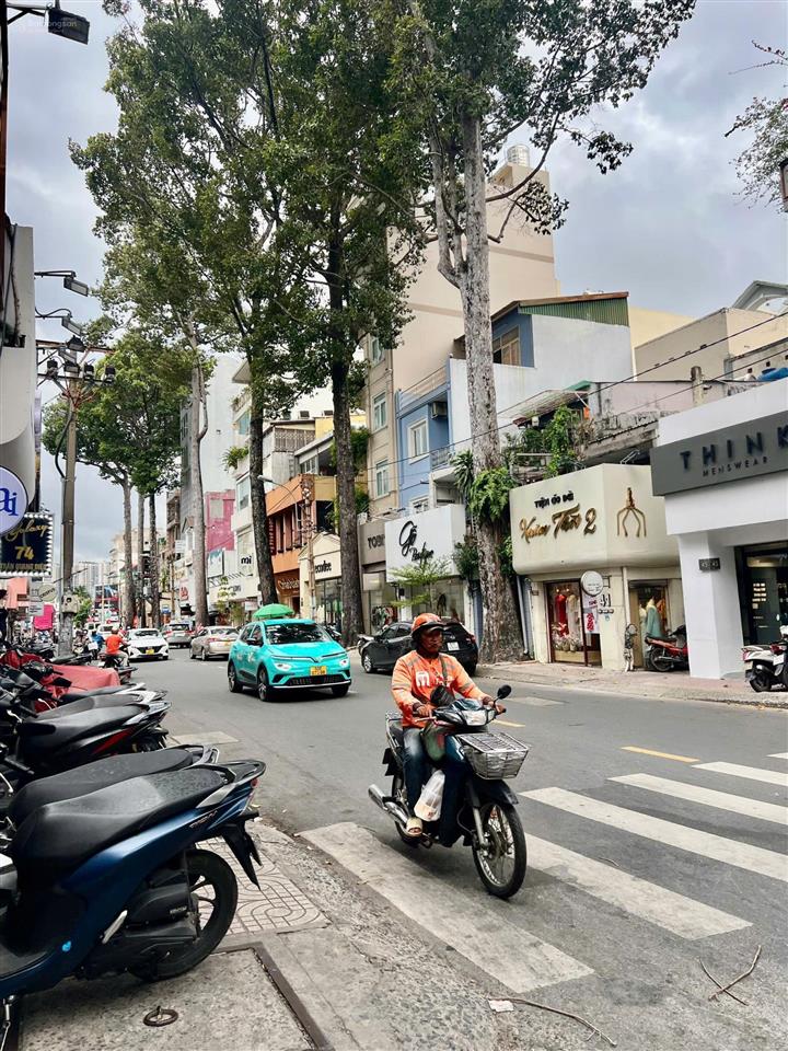 Gần mặt tiền trần quang diệulê văn sỹ, 4 tầng, 5pn, ngang 4.8m, hẻm dân trí, chỉ 8.18tỷ