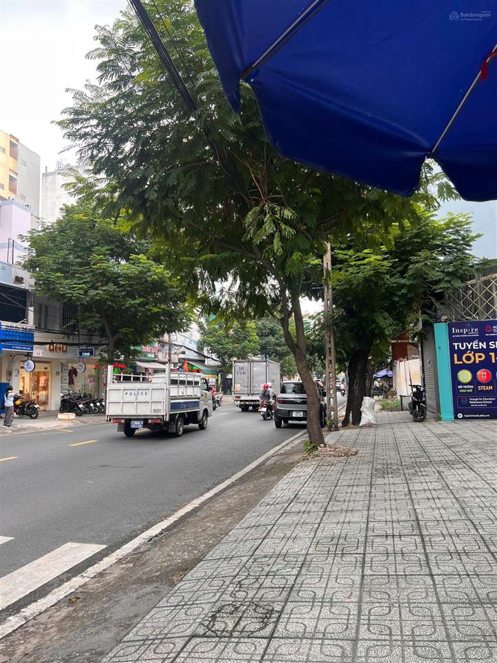 Nhanh mới kịp, 3tầng, 99m2, ngang 6.5m, gần hẻm xe hơi khu vip bàu cát, trương công định, chỉ 8.8tỷ