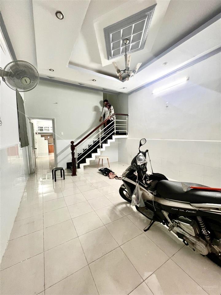 55m2,ngang 4.1m, hẻm xe hơi lê văn sỹtrường sa, gần trường đoàn thị điểm,cho thuê 15tr/th, 8.65 tỷ