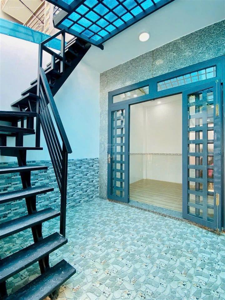 Chỉ 6.15 tỷ, 2 tầng, 4pn, 55m2, gần hẻm xe hơi hoàng sa, cách mạng tháng 8, ở/cho thuê