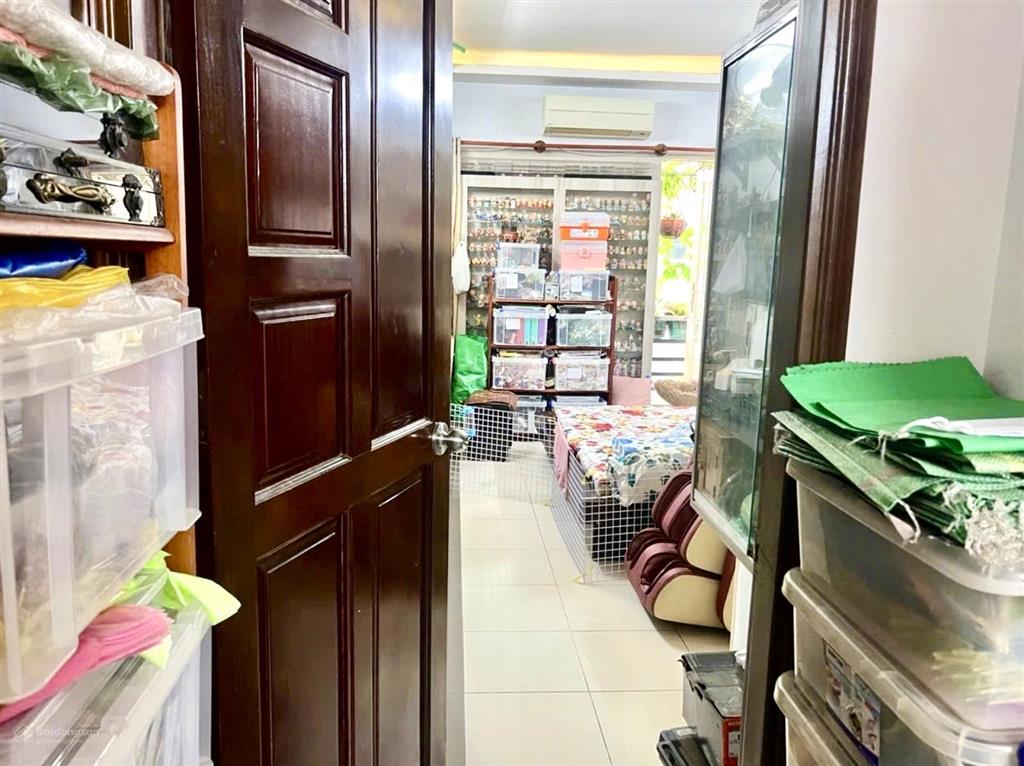 4 tầng, 45m2, gần mặt tiền huỳnh văn bánh – trần huy liệu, hẻm xe hơi gần nhà, 7.95 tỷ