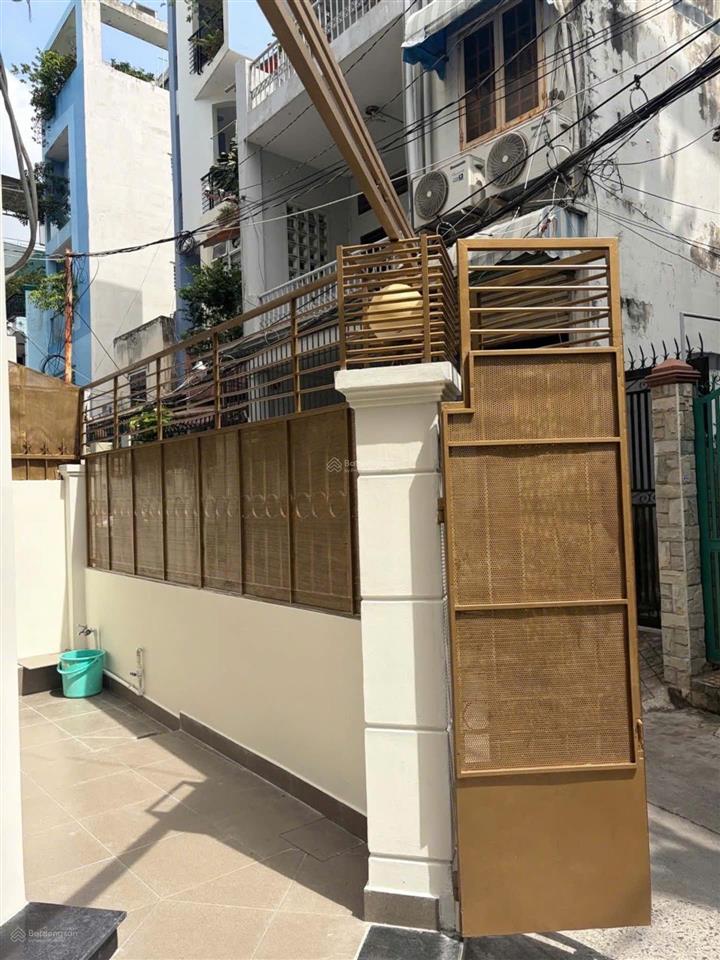 Căn góc thoáng, 43m2, ngang 4.3m, vài bước ra hẻm xe hơi phan đình phùng, phú nhuận, 6.55 tỷ