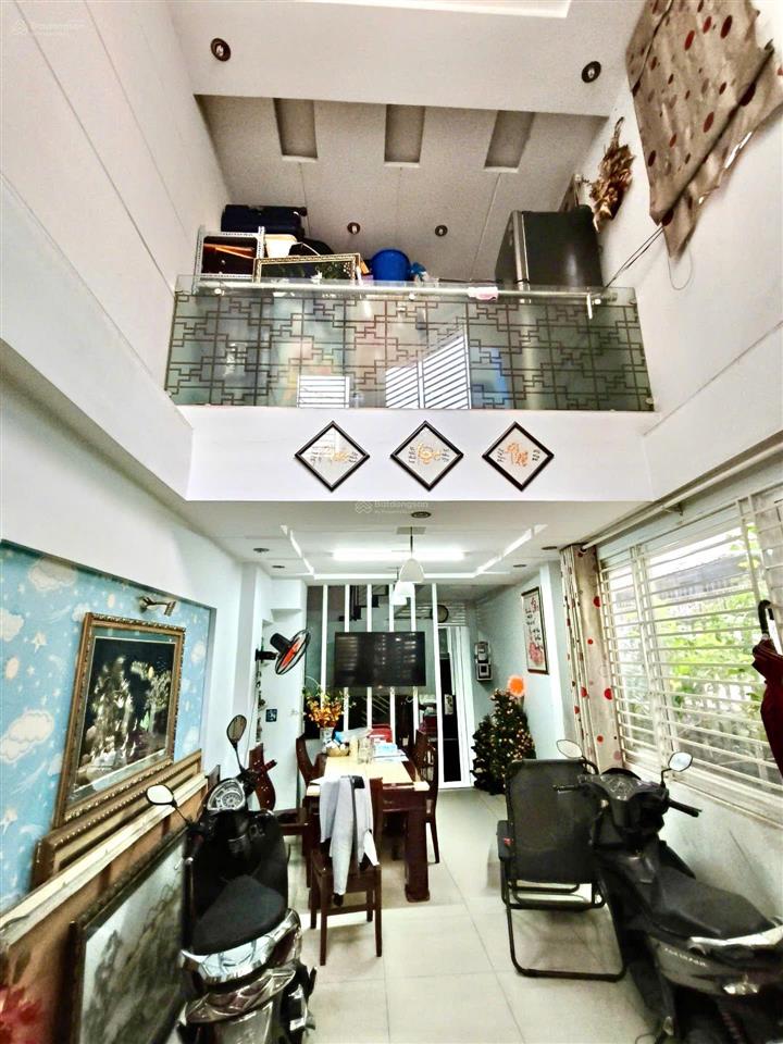 Giảm sâu, 5 tầng btct, 50m2, 6pn, gần hẻm xe hơi lê văn sỹ  trần quang diệu, quận 3, 9.95 tỷ