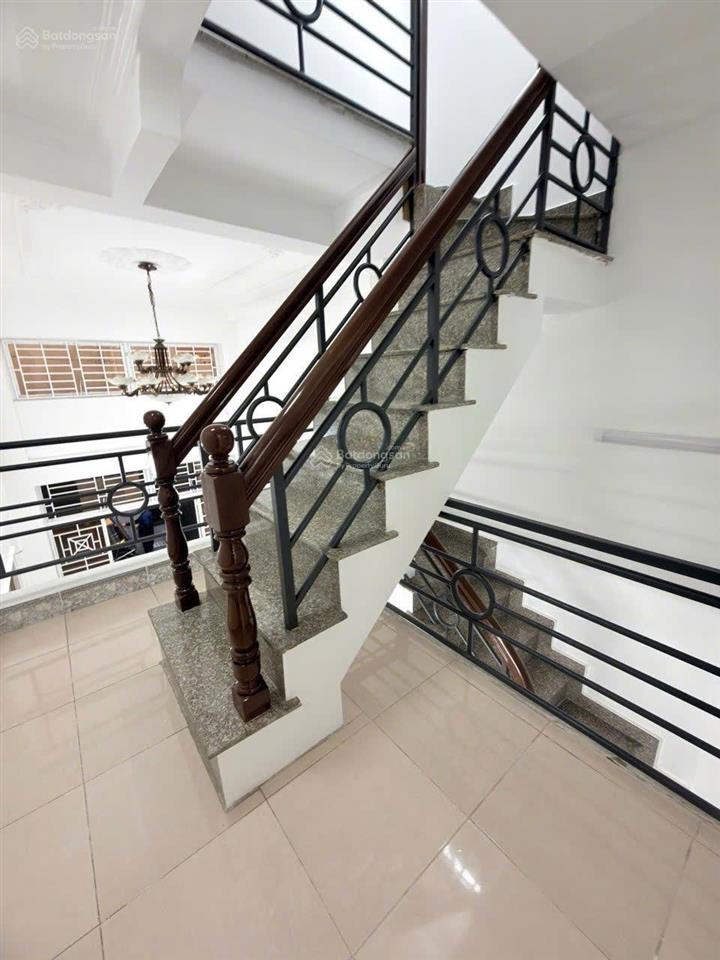 5 tầng, 5pn, 36m2, gần hẻm xe hơi phan đình phùng phú nhuận, ở/cho thuê, nhỉnh 6 tỷ