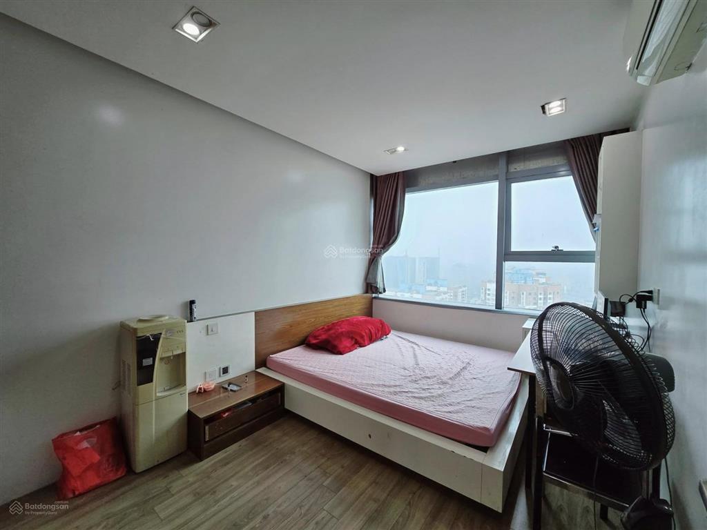 Bán căn hộ chung cư diamond flower , nhà mới đẹp ở ngay , view thoáng , khu vực ít nhà bán