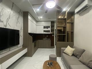 Bán căn hộ chung cư ngõ 84 chùa láng , nhà mới đẹp ở ngay , 2 ngủ nhỏ xinh , chỉ nhỉnh 5 tỷ