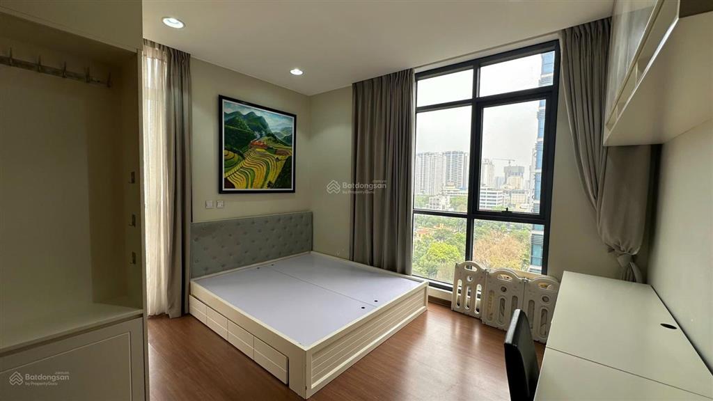 Bán căn hộ chung cư tràng an complex, căn góc 2 thoáng, nhà đẹp ở ngay, tầng trung, hiếm nhà bán