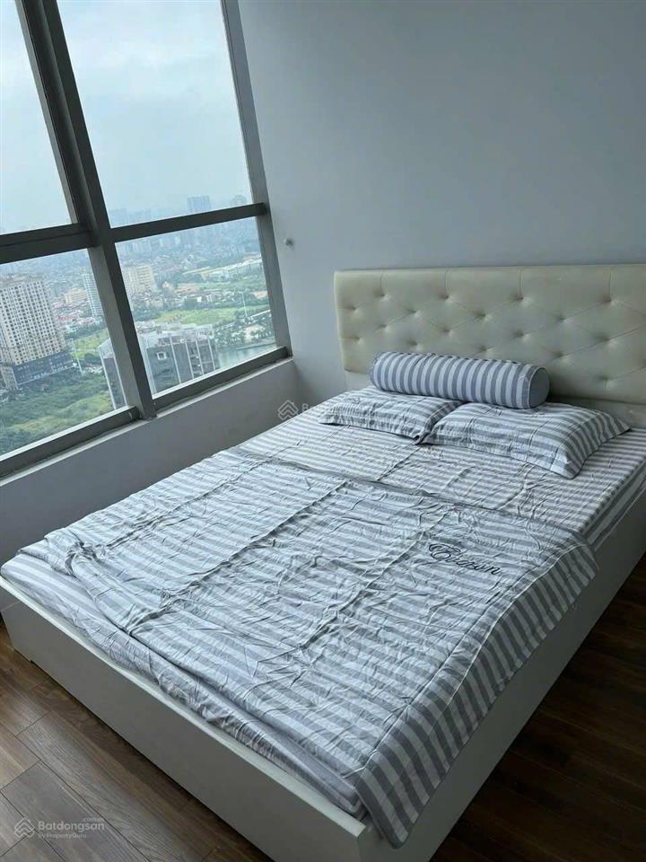 Bán căn hộ chung cư thăng long number one, ban công hướng mát, tầng cao view thoáng, nhà đẹp ở ngay