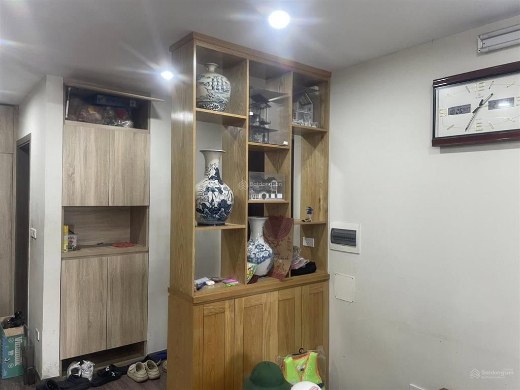 Bán căn hộ chung cư helios tower 75 tam trinh , căn góc 2 thoáng , nhà đẹp ở ngay , tầng trung đẹp