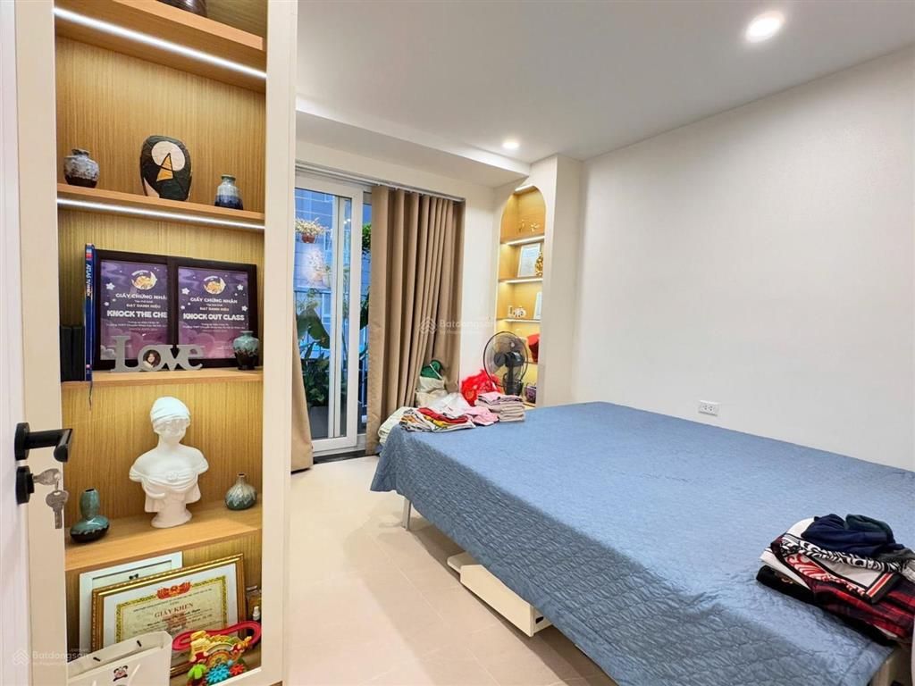 Bán căn hộ chung cư viện chiến lược khoa học, căn góc 2 thoáng, giá hạt dẻ, khu vực ít nhà bán