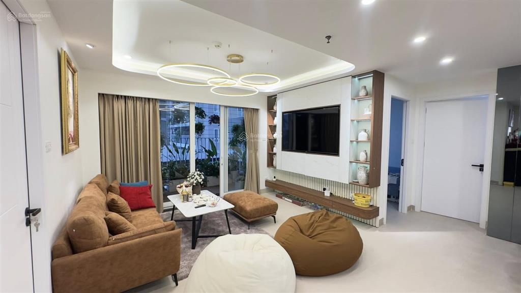 Bán căn hộ chung cư viện chiến lược khoa học, căn góc 2 thoáng, giá hạt dẻ, khu vực ít nhà bán