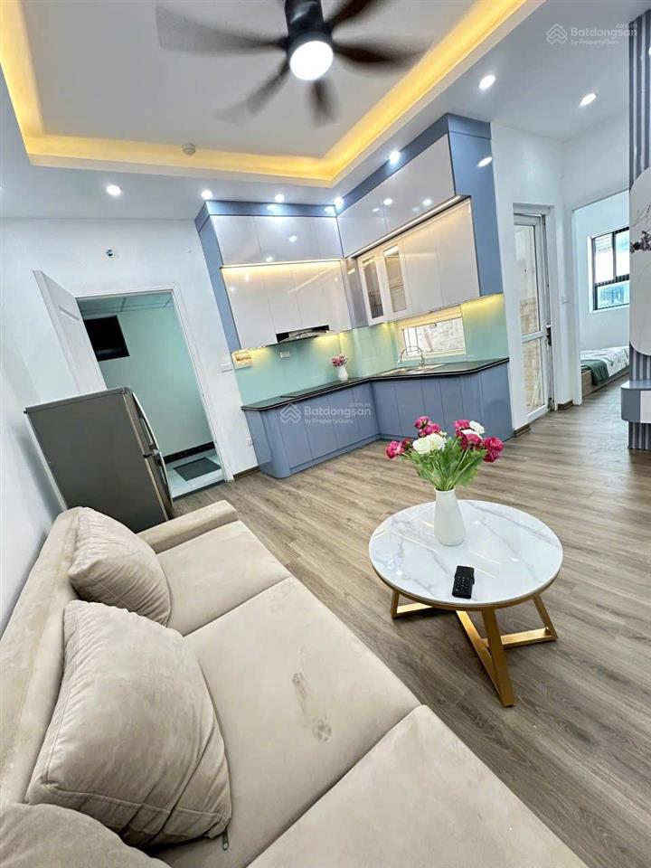 Tớ bán nhanh căn góc tầng trung thang thấp tòa ct12a 53.5m2 ban công đông nam, kim văn kim lũ