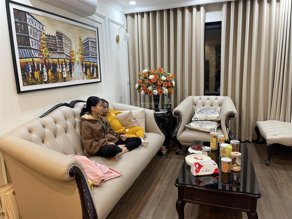 Bán nhanh căn hoa hậu 3 phòng ngủ 98.4m2 tòa b vinaconex kđt kim văn kim lũ