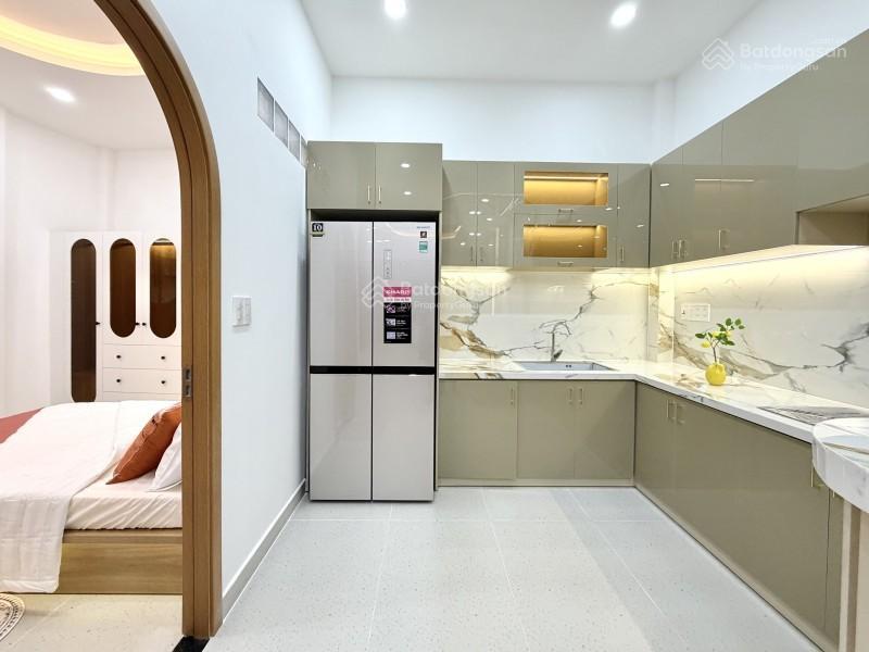 Siêu phẩm giá tốt  nơ trang long  64m2 (5.3x13) 3 tầng 4pn 4 wcphòng trà xông hơi 1 căn ra ô tô