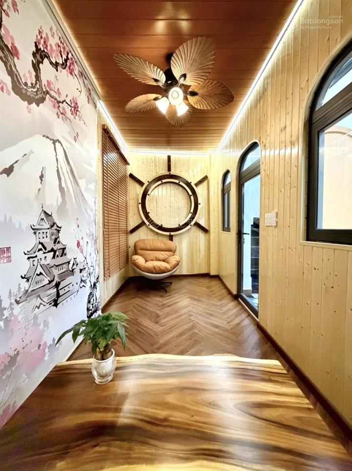 Siêu phẩm giá tốt  nơ trang long  64m2 (5.3x13) 3 tầng 4pn 4 wcphòng trà xông hơi 1 căn ra ô tô