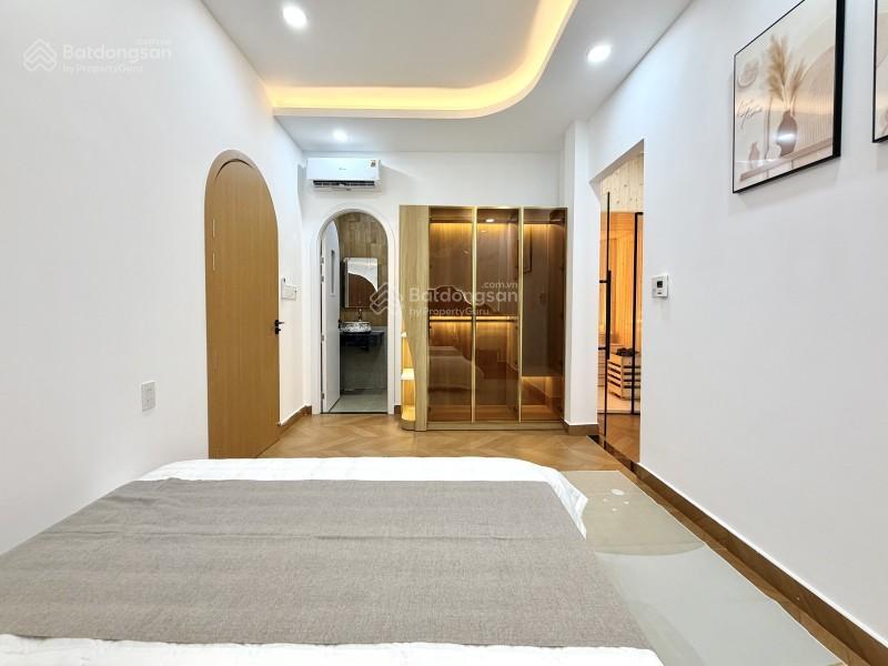 Siêu phẩm giá tốt  nơ trang long  64m2 (5.3x13) 3 tầng 4pn 4 wcphòng trà xông hơi 1 căn ra ô tô