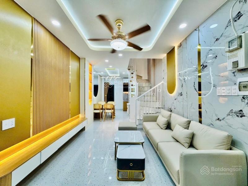 Hiếm nhà bán  thích quảng đức, phú nhuận  31m2  3 tầng  full nt 2 mặt hẻm thoáng  4pn 3wc