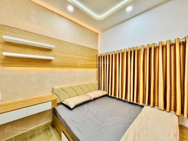 Hiếm nhà bán  thích quảng đức, phú nhuận  31m2  3 tầng  full nt 2 mặt hẻm thoáng  4pn 3wc