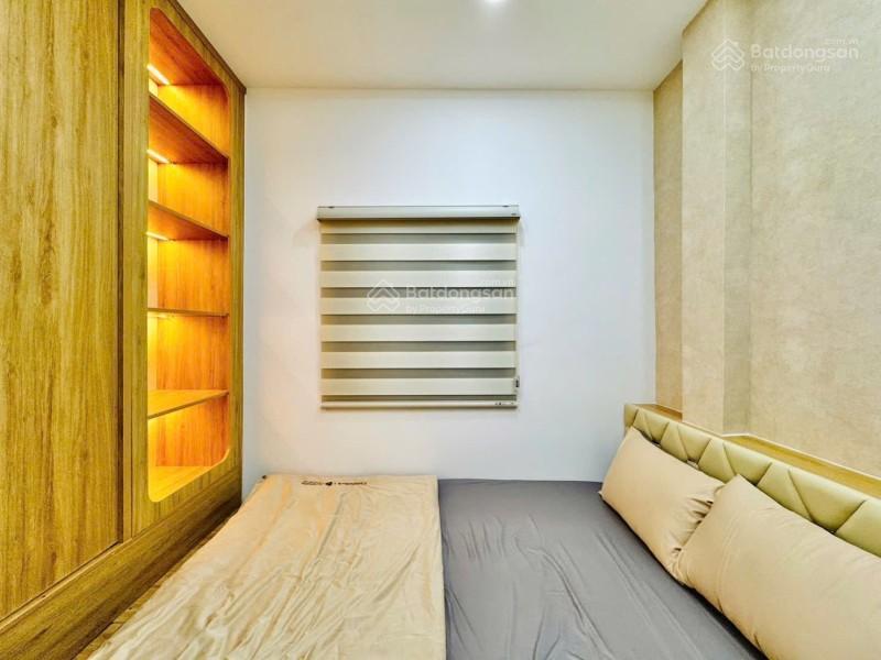 Hiếm nhà bán  thích quảng đức, phú nhuận  31m2  3 tầng  full nt 2 mặt hẻm thoáng  4pn 3wc