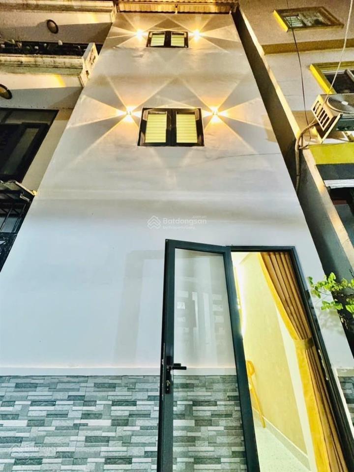 Hiếm nhà bán  thích quảng đức, phú nhuận  31m2  3 tầng  full nt 2 mặt hẻm thoáng  4pn 3wc