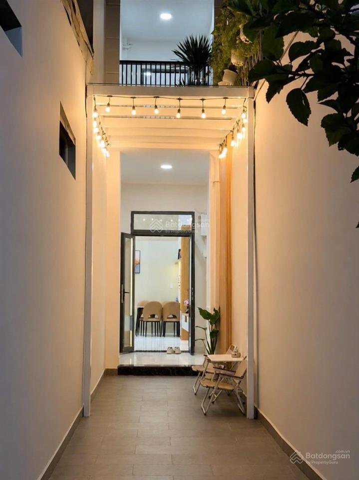 Siêu rẻ 70m2 đất công nhận đủ xvnt p26 bình thạnh  2 tầng 2pn hẻm 3 gác  sân để xe 10 chiếc