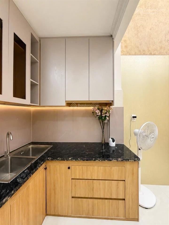 Siêu rẻ 70m2 đất công nhận đủ xvnt p26 bình thạnh  2 tầng 2pn hẻm 3 gác  sân để xe 10 chiếc