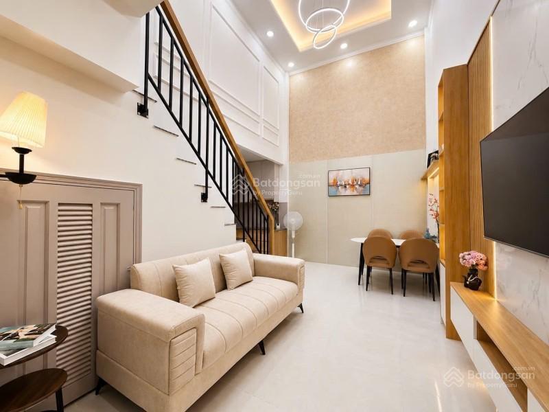 Siêu rẻ 70m2 đất công nhận đủ xvnt p26 bình thạnh  2 tầng 2pn hẻm 3 gác  sân để xe 10 chiếc