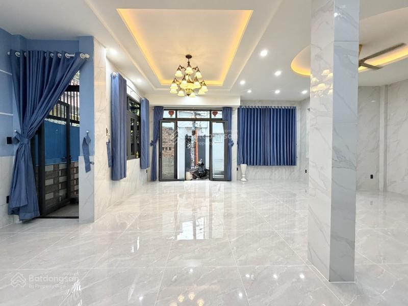 Siêu diện tích 67m2 4 tầng btct ngang lớn 7.8m cách mặt tiền 10m tiện làm văn phòng  ở đông người