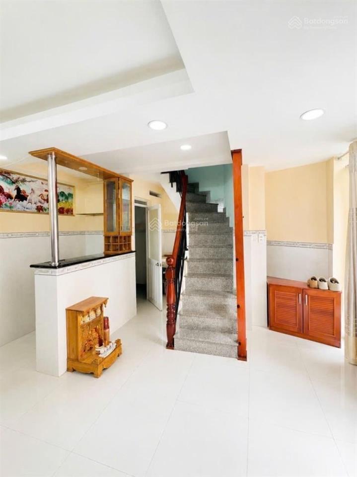 Siêu ngon  nhà đúc btct  nguyễn văn đậu, bình thạnh  hẻm 3 gác  23m  2 tầng  3,78 tỷ