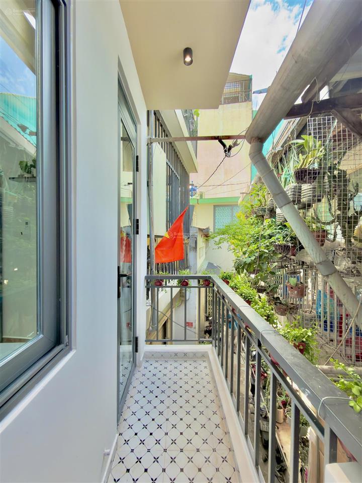 Nhà đẹp ngô đức kế, bình thạnh  12m² 3 tầng 2pn 2wc full nt  cho thuê 10tr/tháng