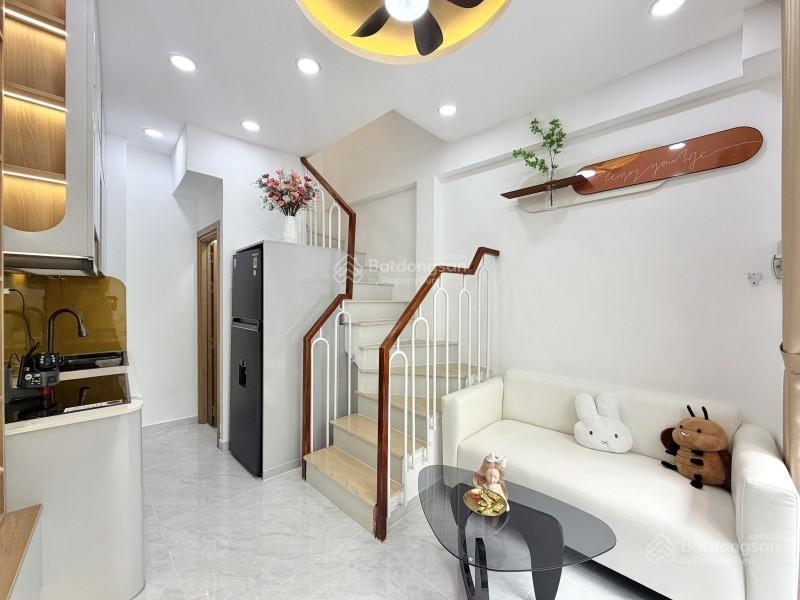 Nhà mới 3 tầng  lê quang định, p7, bình thạnh  dtsd 40m²  tặng full nội thất  hẻm 3 gác sát mt
