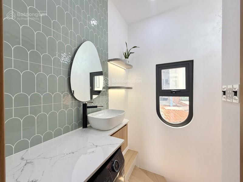 Nhà mới 3 tầng  lê quang định, p7, bình thạnh  dtsd 40m²  tặng full nội thất  hẻm 3 gác sát mt