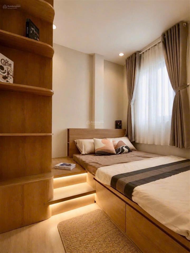 Nhà mới đẹp  lê quang định  ngang lớn 5.5 x 4.2  dtsd 39m2  2 pn 2 wc  không lộ giới quy hoạch