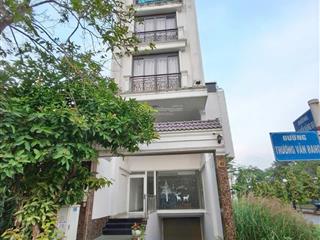 Tòa nhà giảm 2 tỷ | 47 trương văn bang q2 | 5m x 20.5m = 103m² | giá 33 tỷ | thuê 70 tr