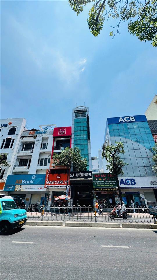 Khách sạn giảm 2 tỷ | mặt tiền khánh hội quận 4 | 4m x 18m = 72m² | giá 33 tỷ | thuê 50 tr