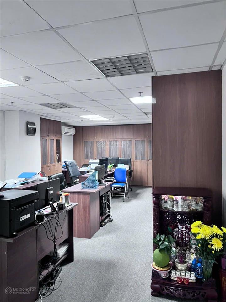 Tòa nhà cần bán gấp | cộng hòa, p. 13, q. tân bình | 181m2 | 38 tỷ | thuê 1 tỷ