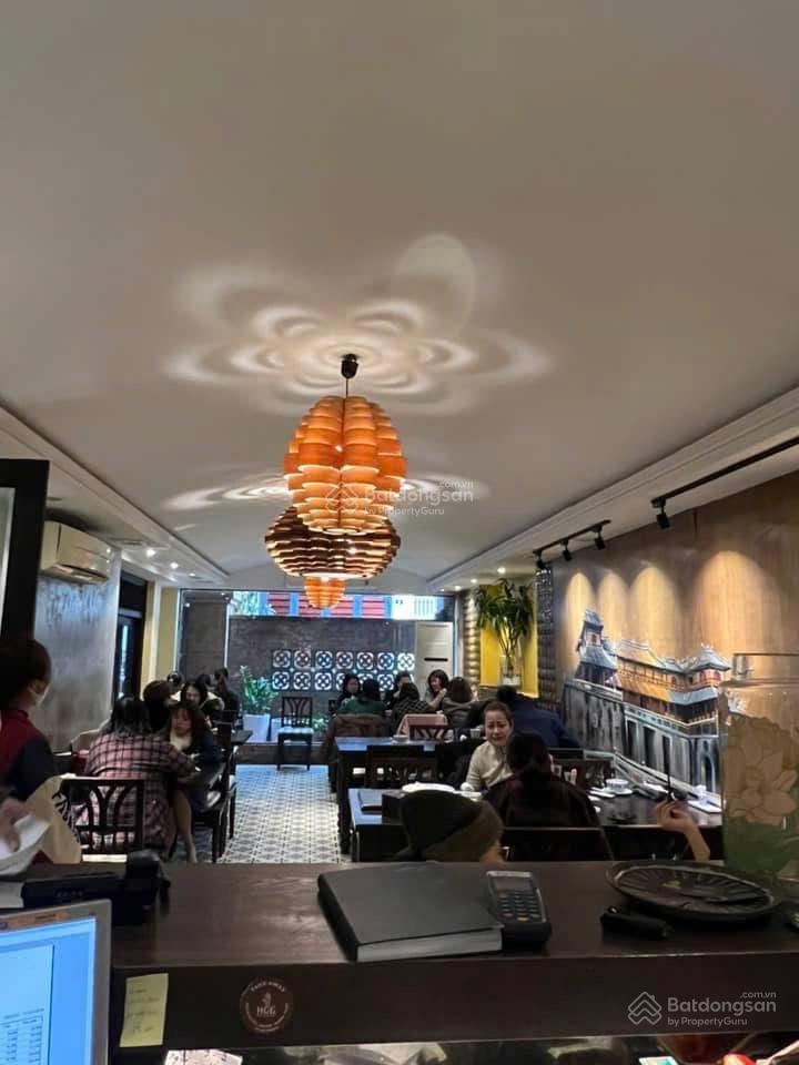 Tòa nhà | 1 ngõ 36 đào tấn, p. cống vị, q. ba đình | 10.9*11.5m 128m2 | bán 70 tỷ  thuê 175tr