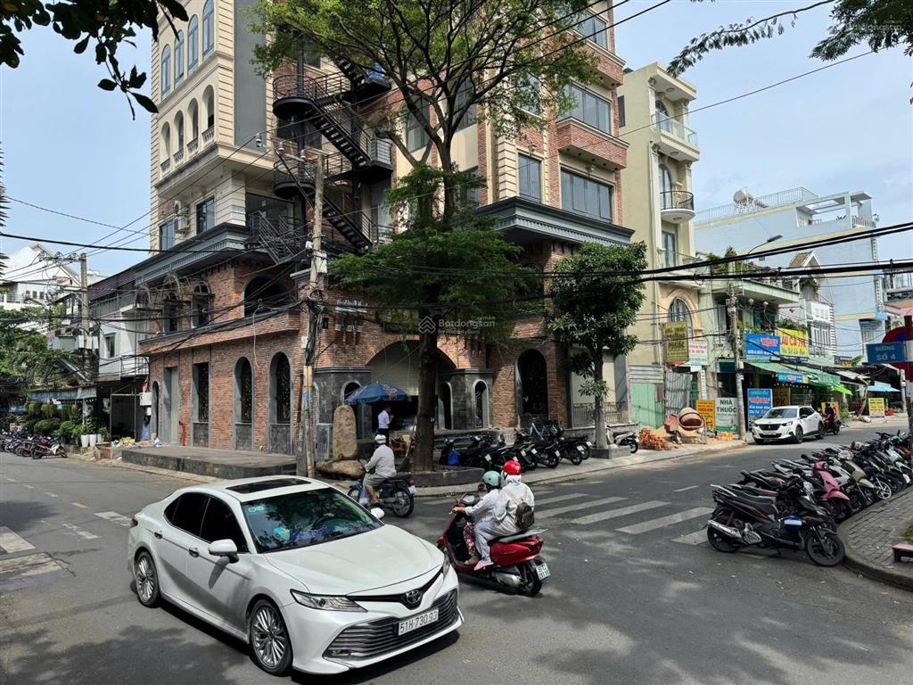 Tòa nhà | 120122 đường số 7, p. tân hưng, q. 7 | 13,5*20 = 241m | bán 73 tỷ  thuê 215tr/tháng
