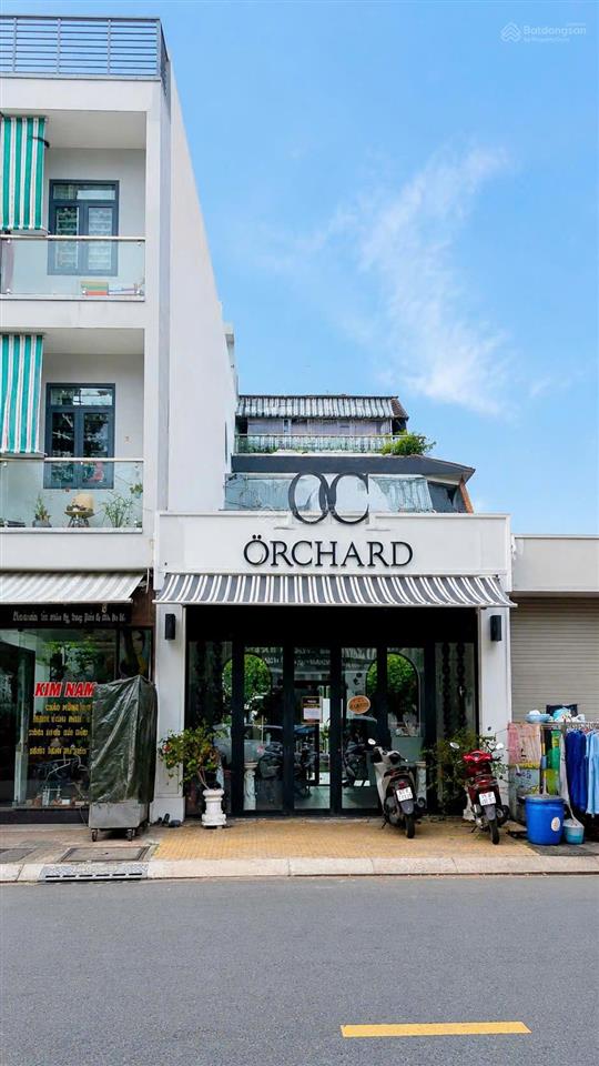 Tòa nhà | 81a nguyễn phúc chu, p. 15, q. tân bình | 6,1*30 = 178m² | bán 29 tỷ  thuê 72,5tr/tháng